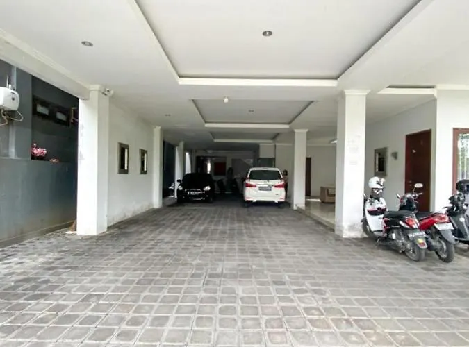 Prada Hotel Seminyak (Bali)