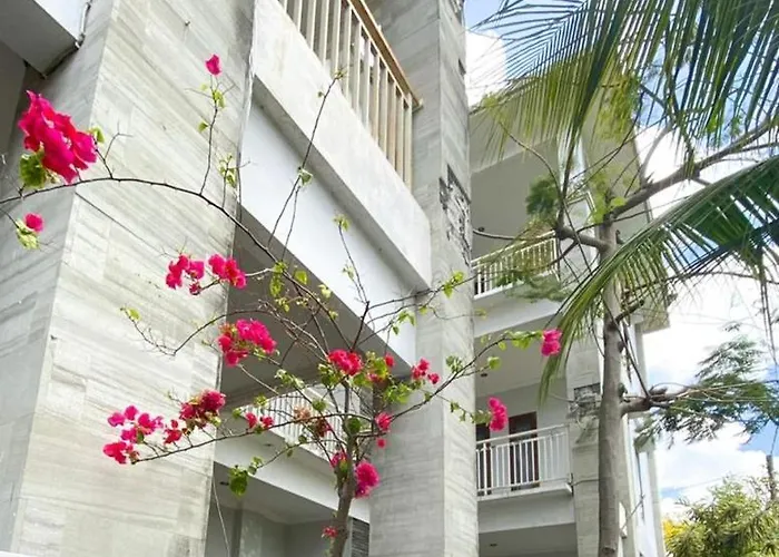 Prada Hotel Seminyak (Bali)
